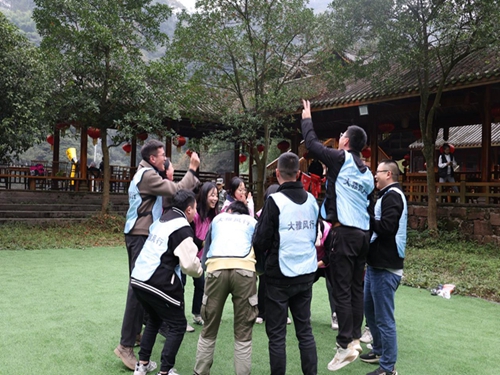 �����l(f��)չ��˾�����ľ������F�Y(ji��)�^���������l(f��)չ��˾�_չ�������